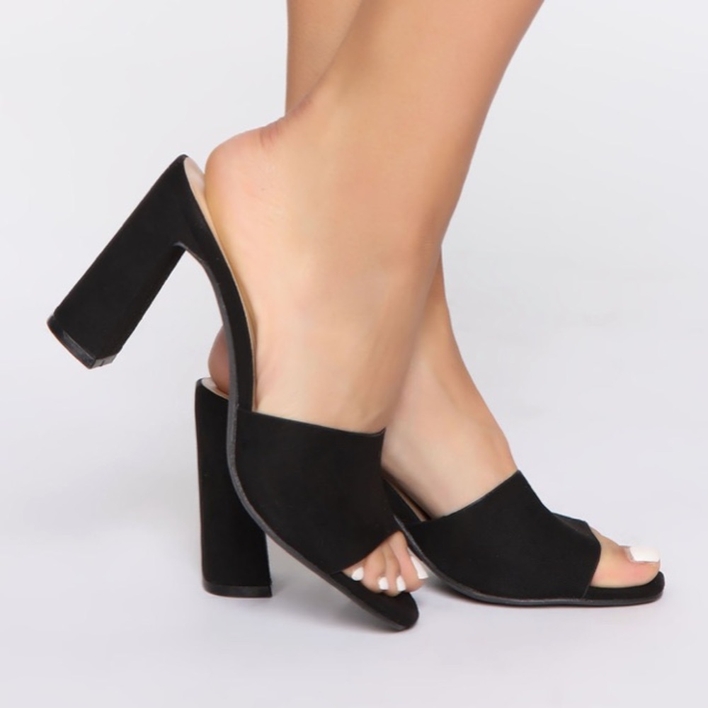 Fashion Nova Mule Heel Sandals